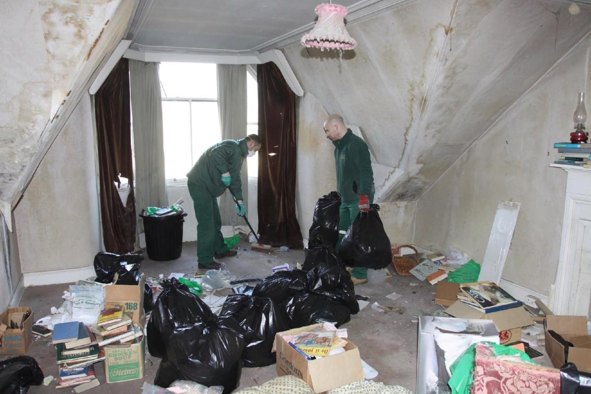 Professionelle Entrümpelung - Entrümpelungsteam